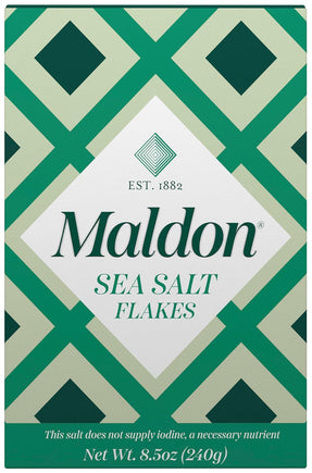 Maldon Salt, Sea Salt Flakes, 8.5 oz (240 g), Kosher, Natural, Unique Gourmet Pyramid Shaped Salt Flakes, Perfect for a Wide Range of Dishes, Hand-Harvested for Four Generations (Packaging May vary)