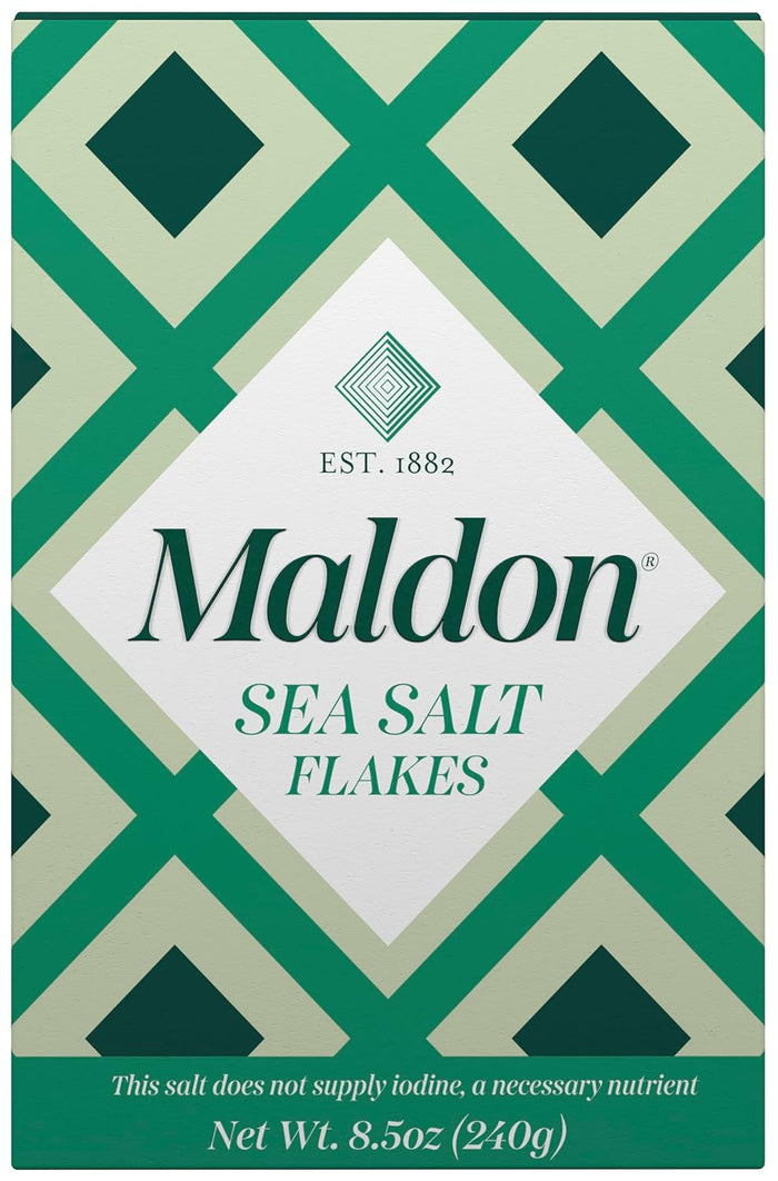 Maldon Salt, Sea Salt Flakes, 8.5 oz (240 g), Kosher, Natural, Unique Gourmet Pyramid Shaped Salt Flakes, Perfect for a Wide Range of Dishes, Hand-Harvested for Four Generations (Packaging May vary)